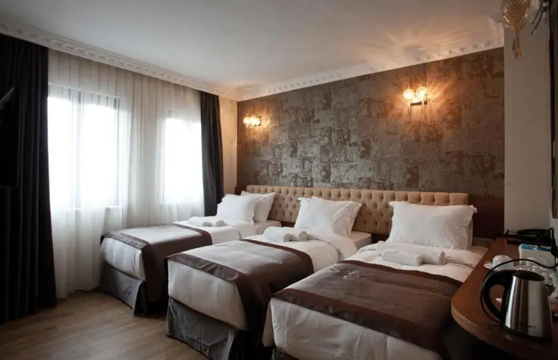 Deluxe Triple Room